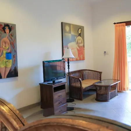 Aquarius Beach Hotel-2